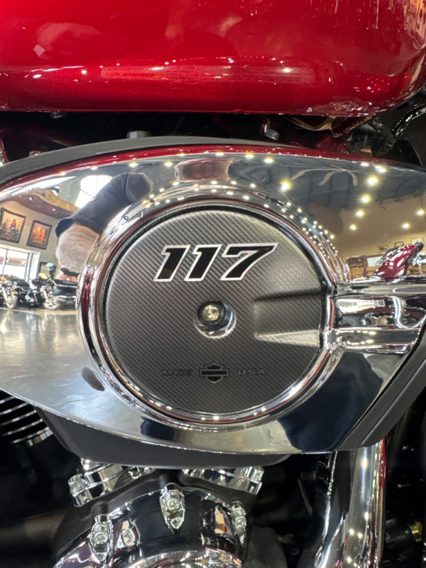Street Glide®
