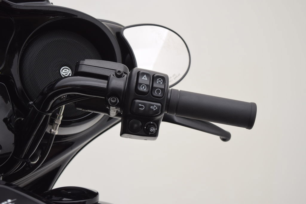 Street Glide® ST