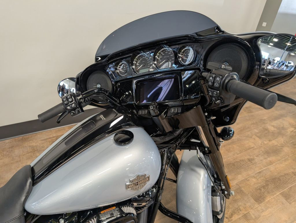 Street Glide® Special