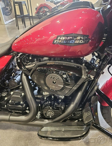 Road Glide®