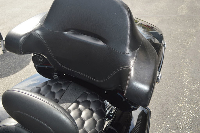 Street Glide® Special