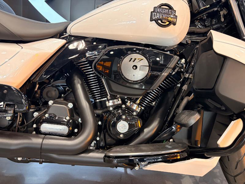 Street Glide® Limited