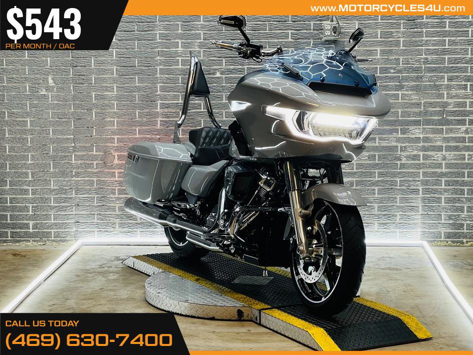 Road Glide®