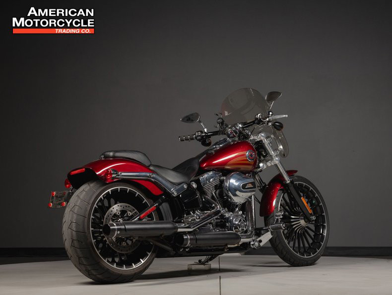 Softail® Breakout®