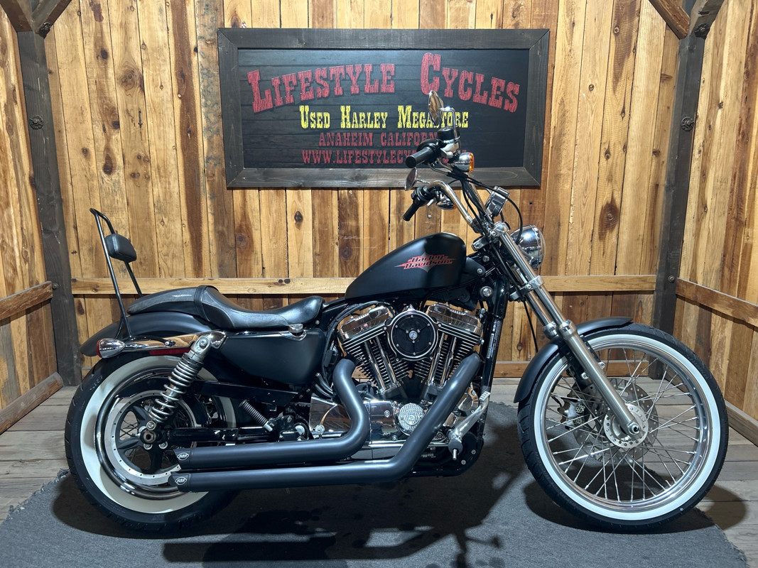Sportster® Seventy-Two®