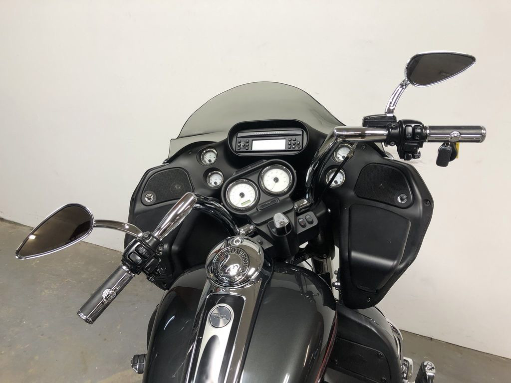 Road Glide®