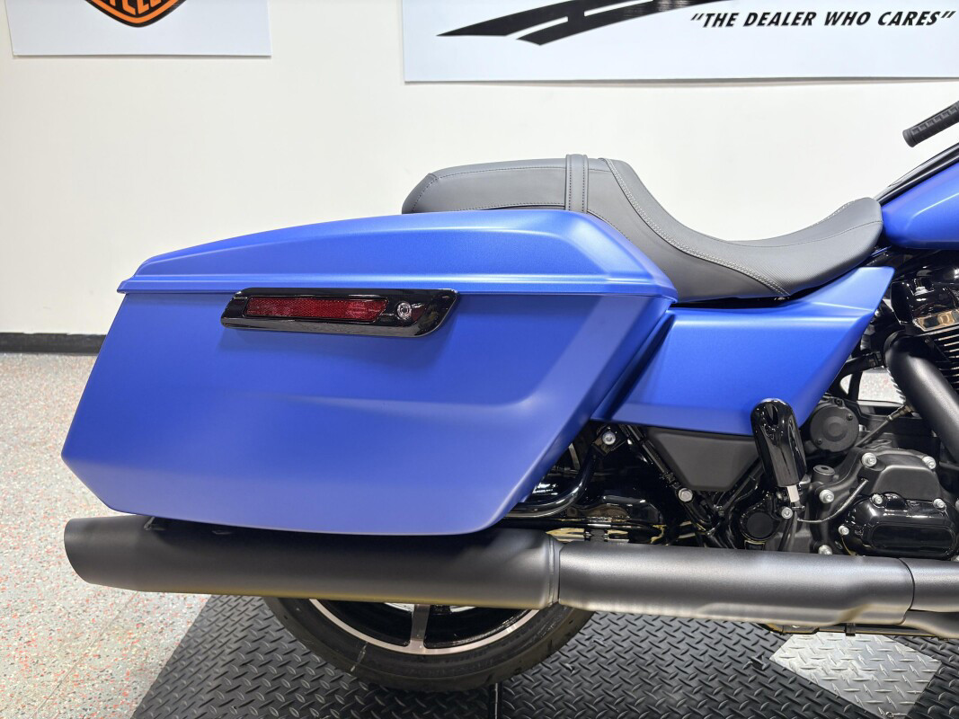 Street Glide®