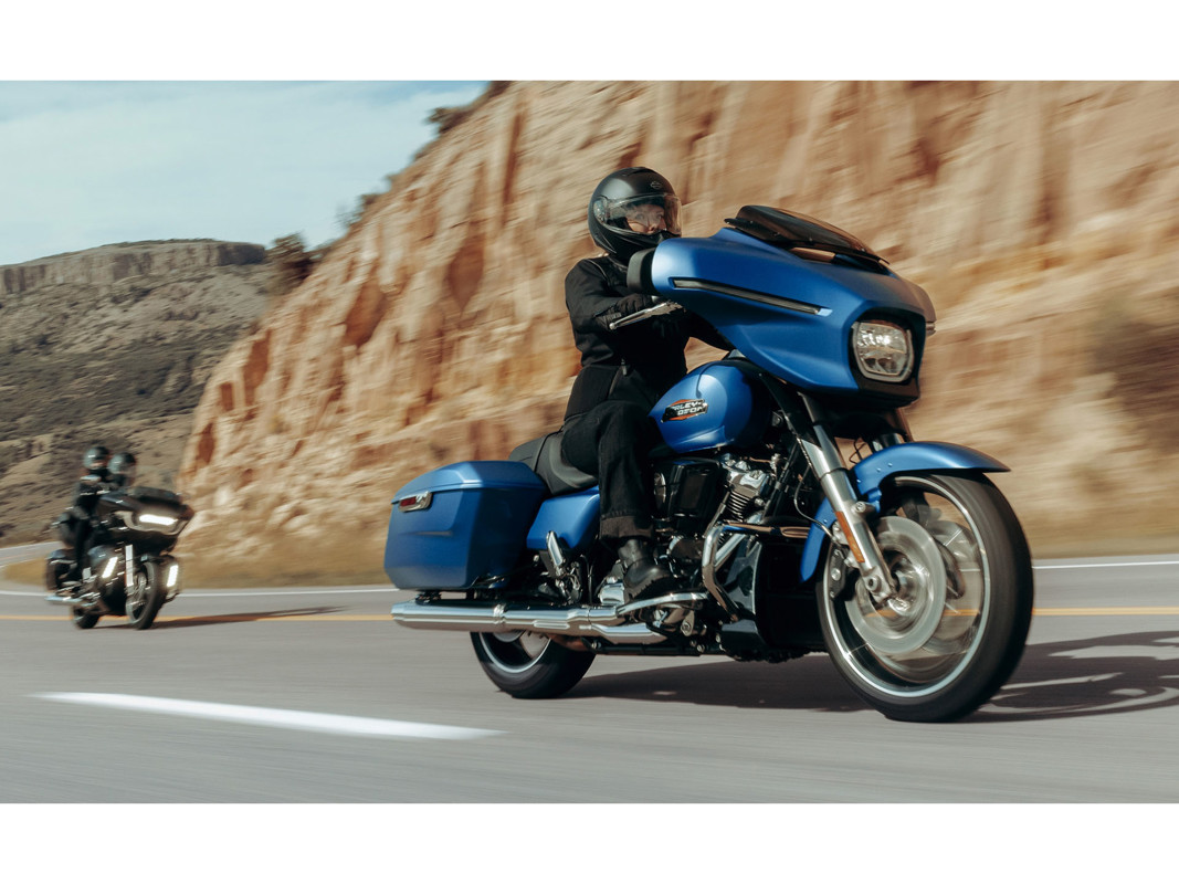 Street Glide®