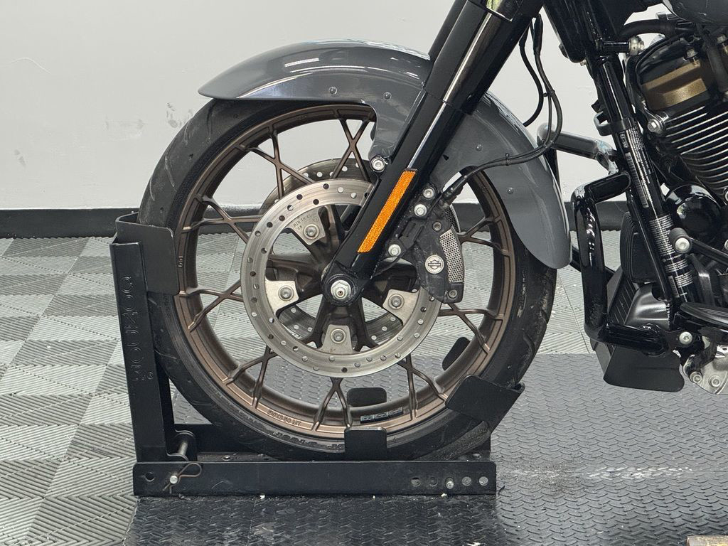 Road Glide® ST