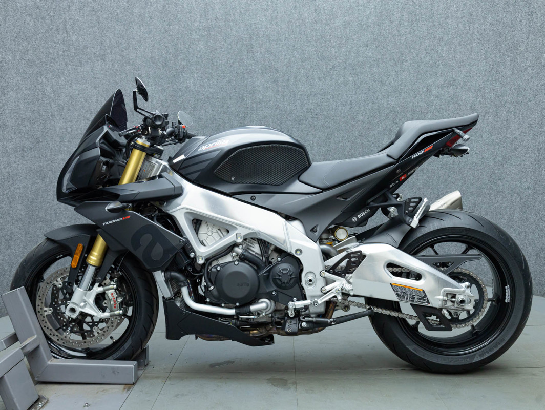 Tuono V4 1100 RR