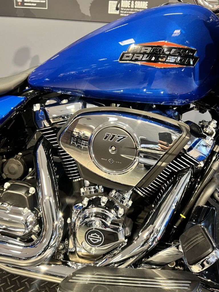 Road Glide®