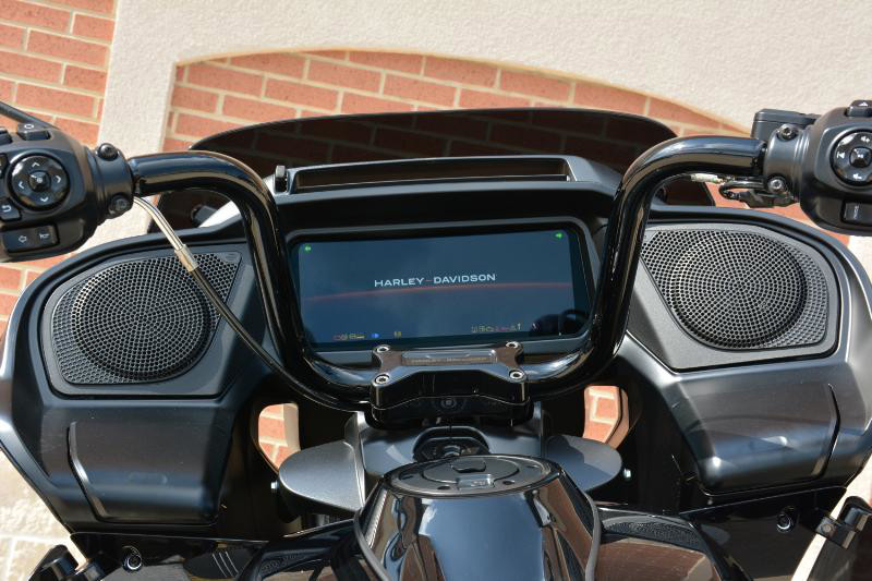 Road Glide®