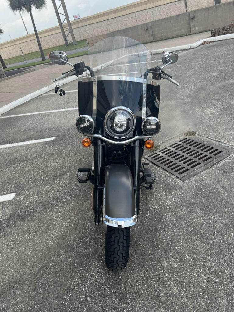 Softail® Heritage Classic 114