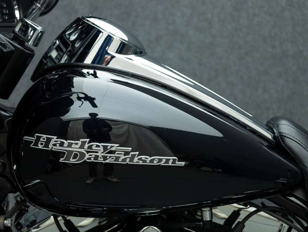 Street Glide®