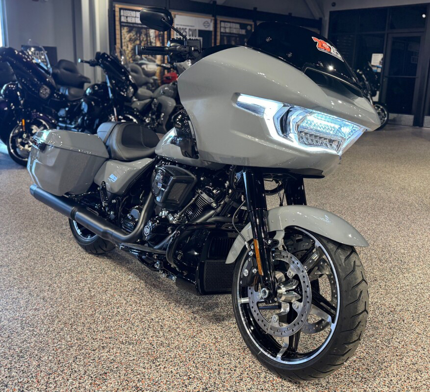 Road Glide®