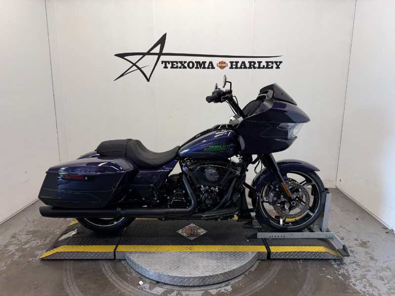 Road Glide®