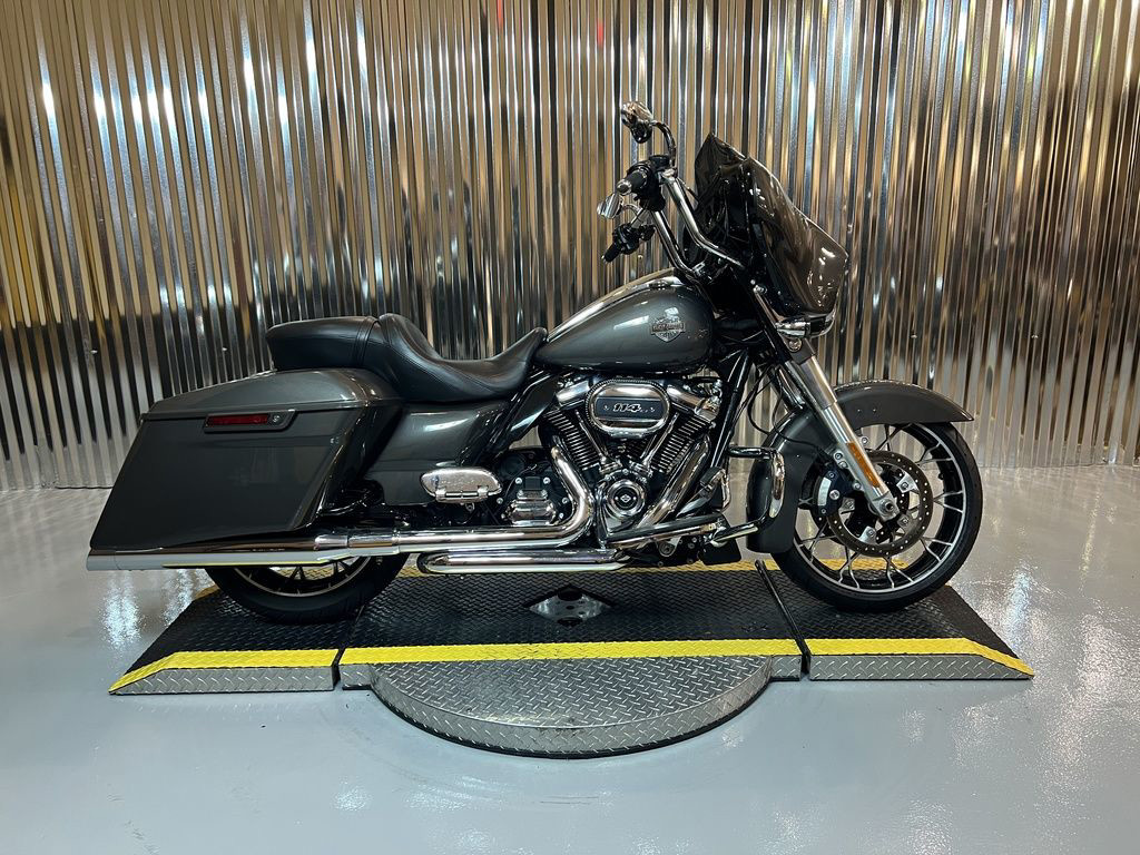 Street Glide® Special