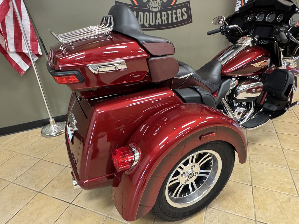 Tri Glide® Ultra Anniversary