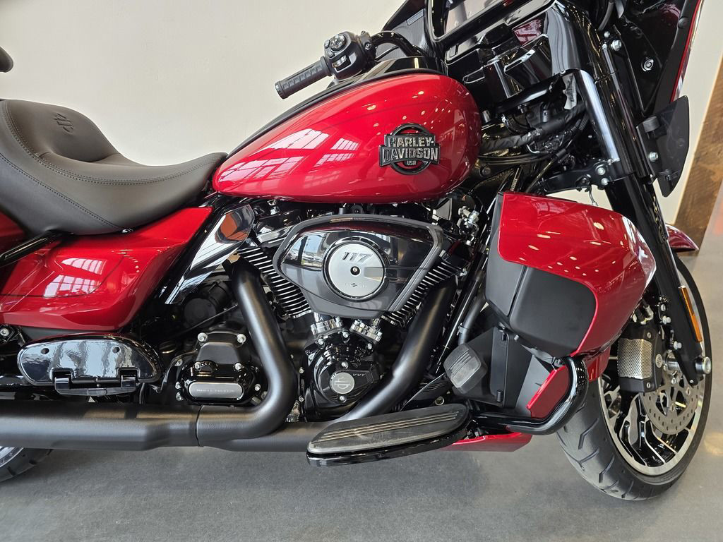Street Glide® Limited