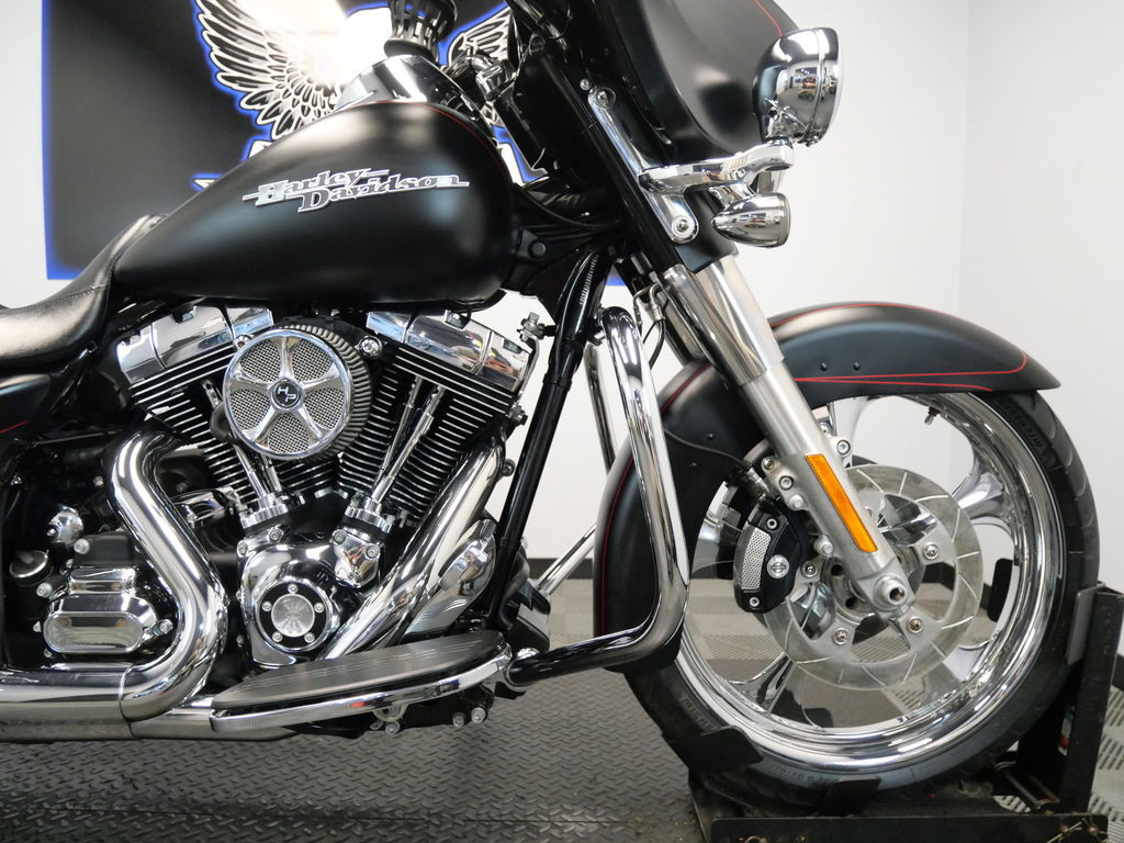 Street Glide® Special