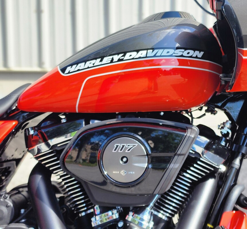 Road Glide®