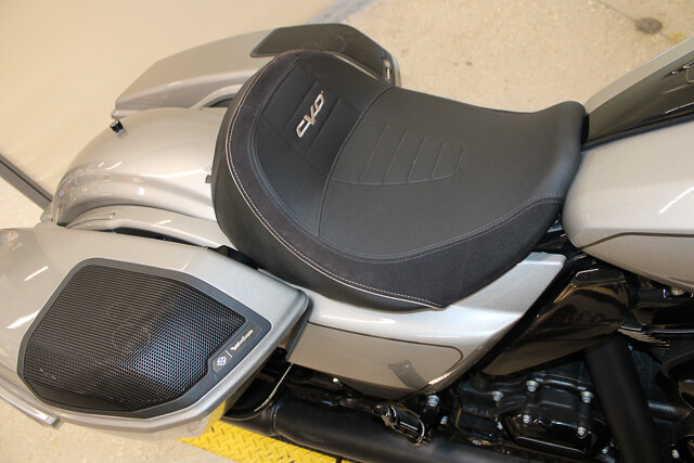 CVO® Road Glide®