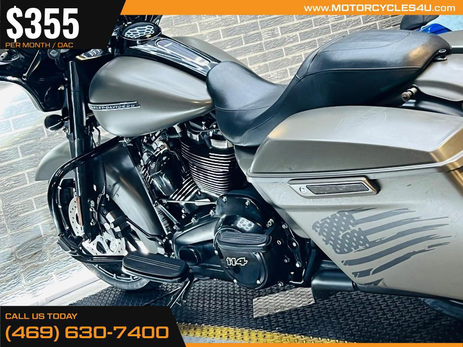 Street Glide® Special