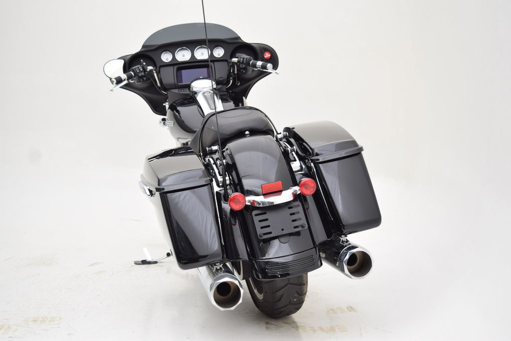 Street Glide®
