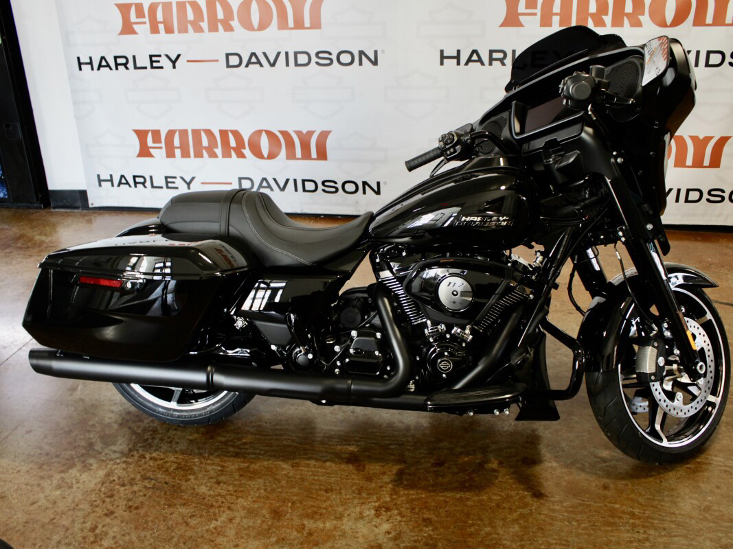Street Glide®