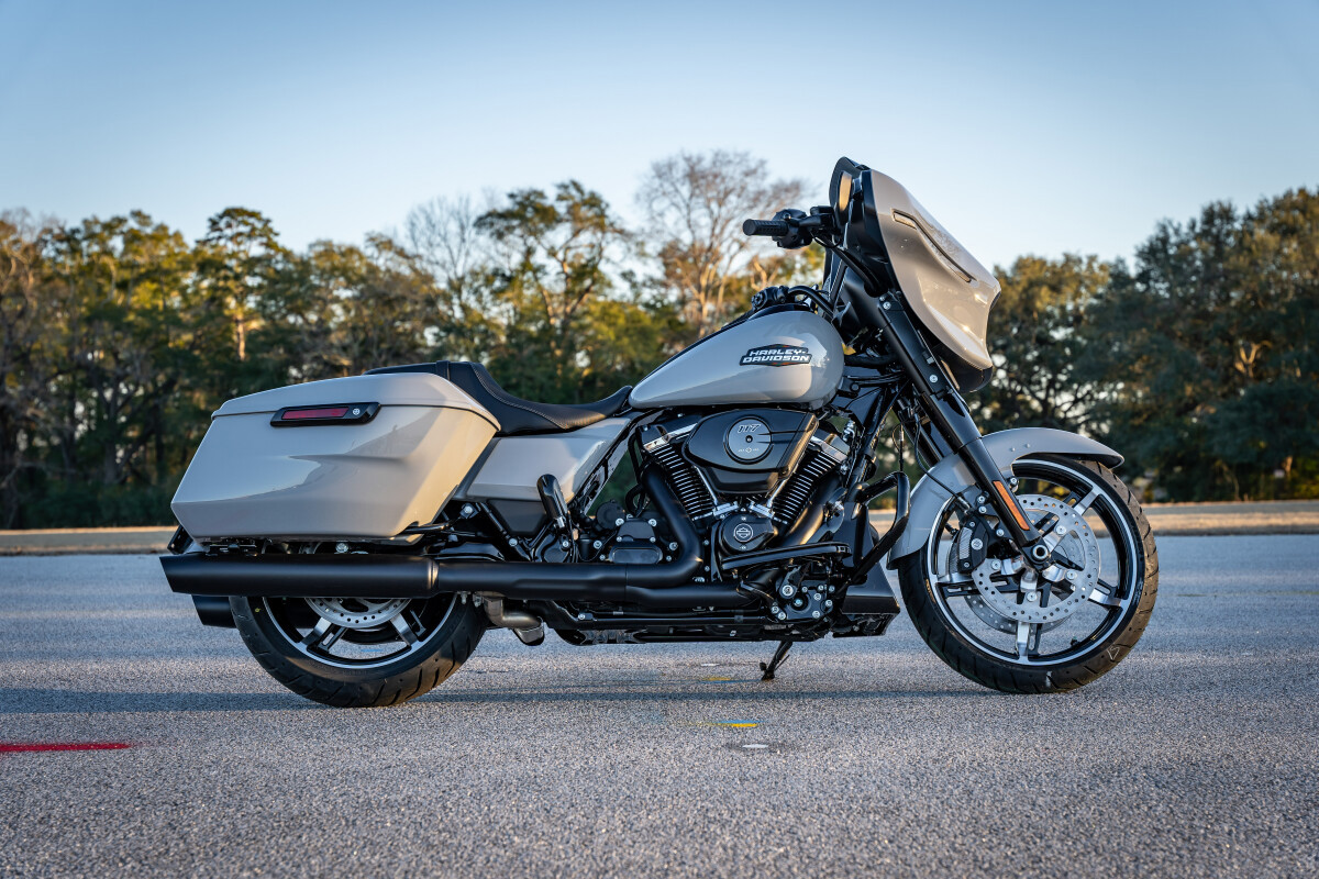 Street Glide®
