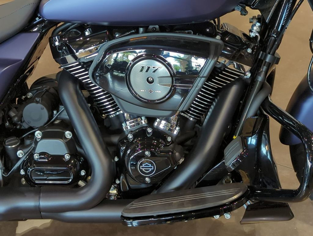 Street Glide®