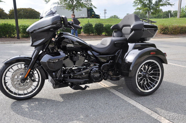 Street Glide® 3 Limited