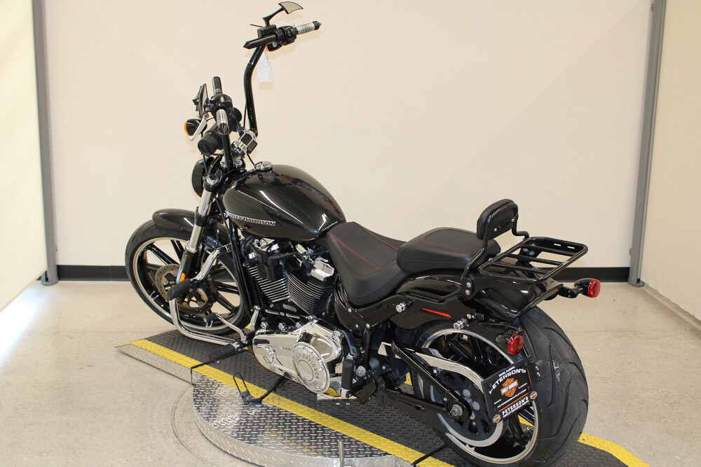 Softail® Breakout®