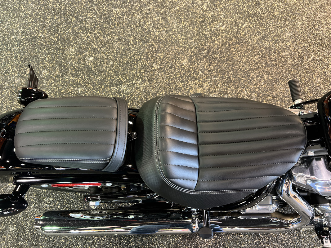Street Bob®
