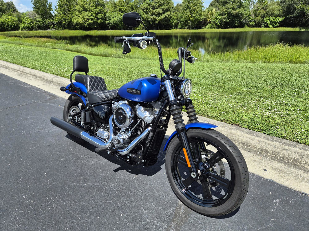 Street Bob®