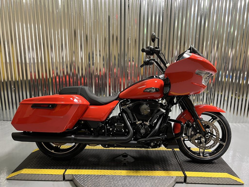 Road Glide®