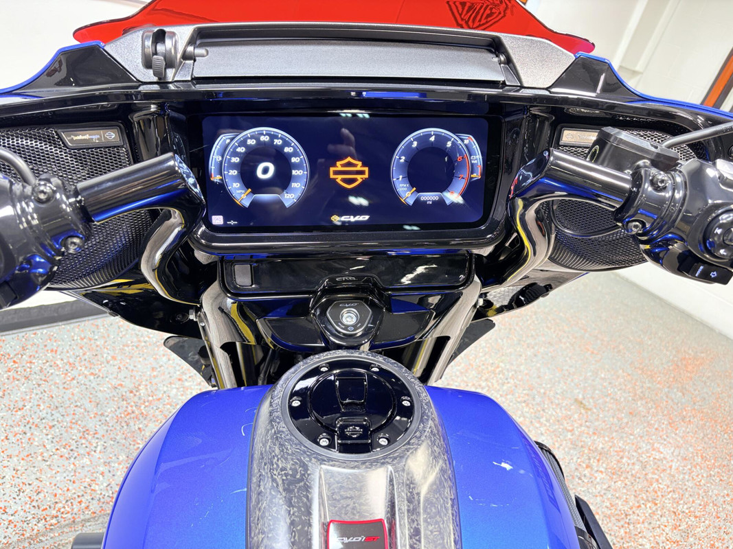 CVO® Street Glide® ST