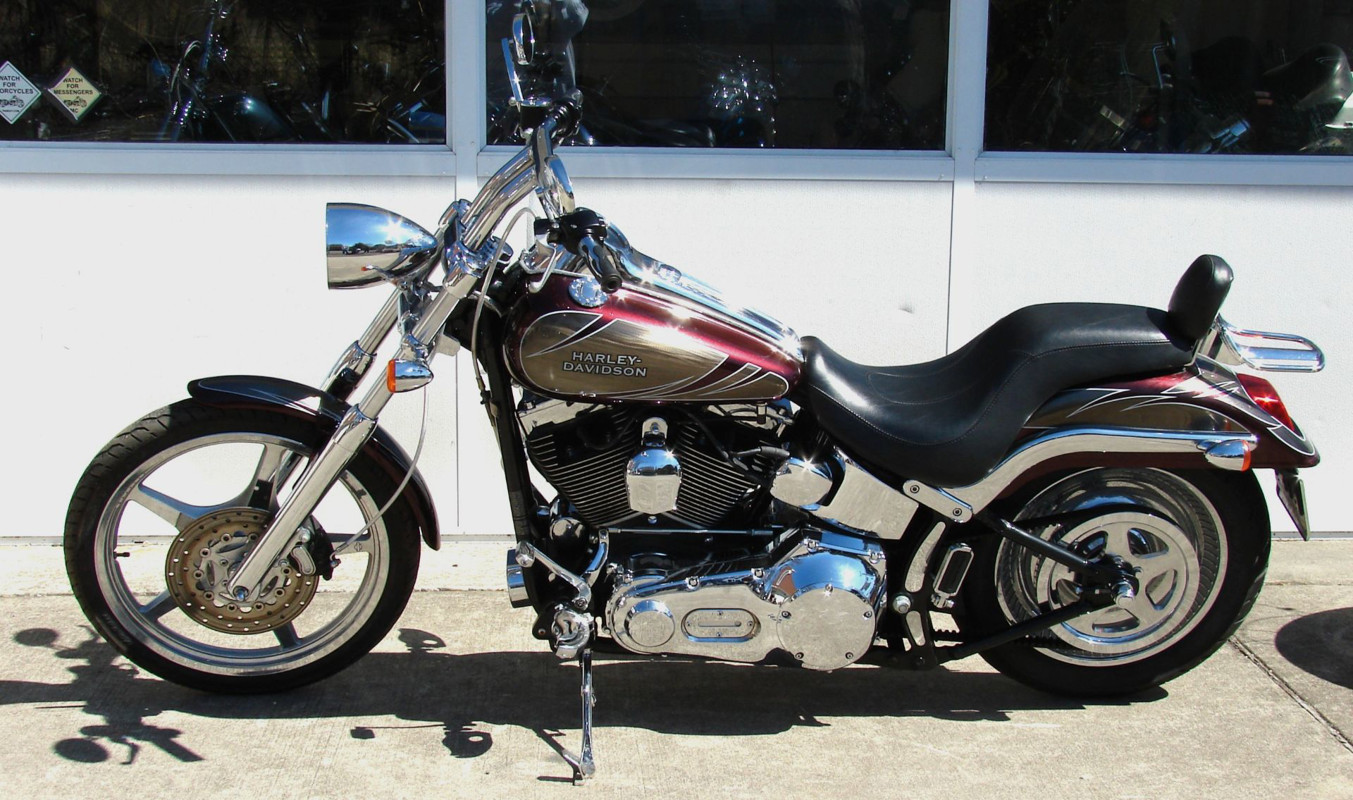Screamin' Eagle® Softail® Deuce