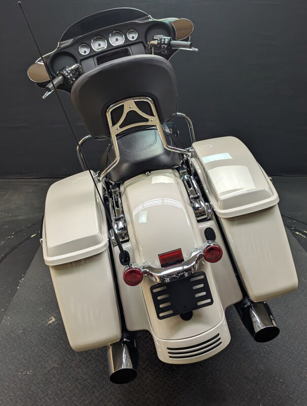 Street Glide®