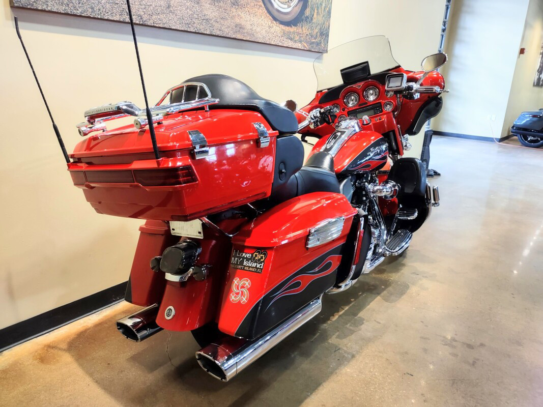 CVO® Ultra Classic® Electra Glide® 