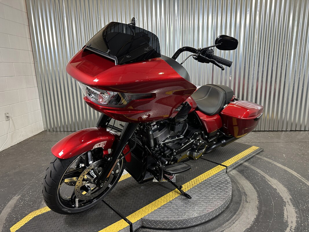 Road Glide®