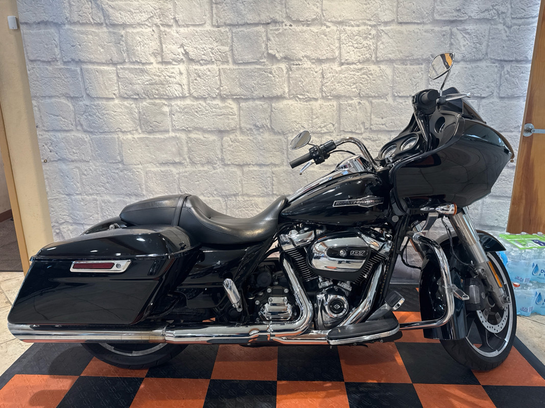 Road Glide®