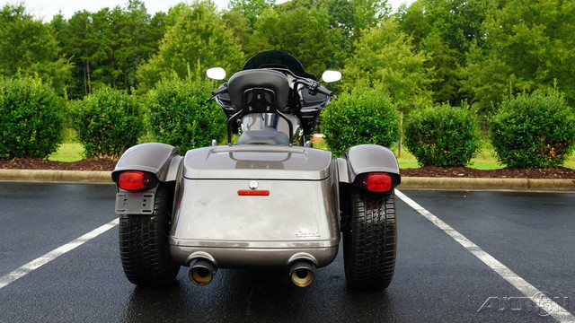 Road Glide® 3