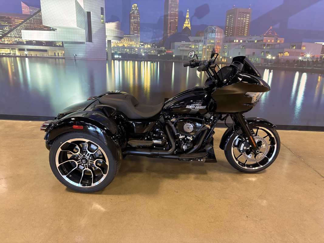 Road Glide® 3