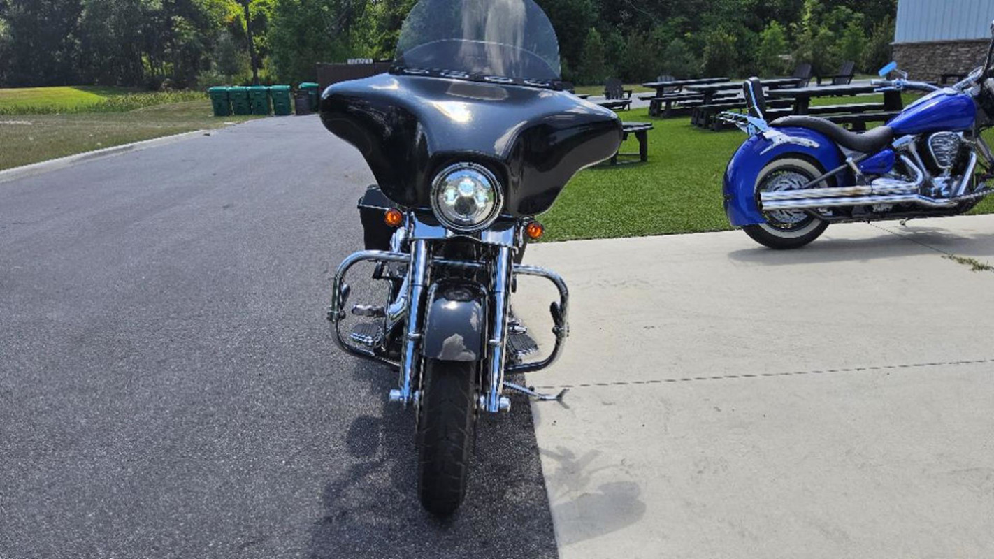 Street Glide®