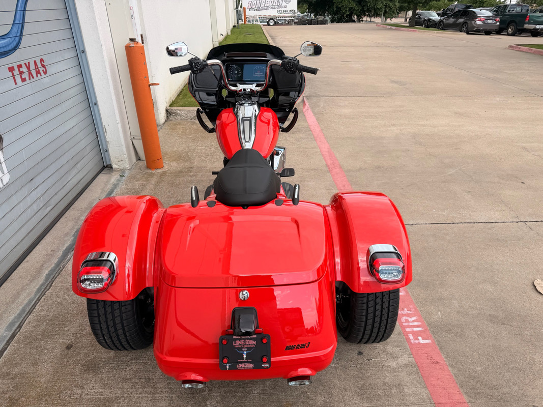 Road Glide® 3
