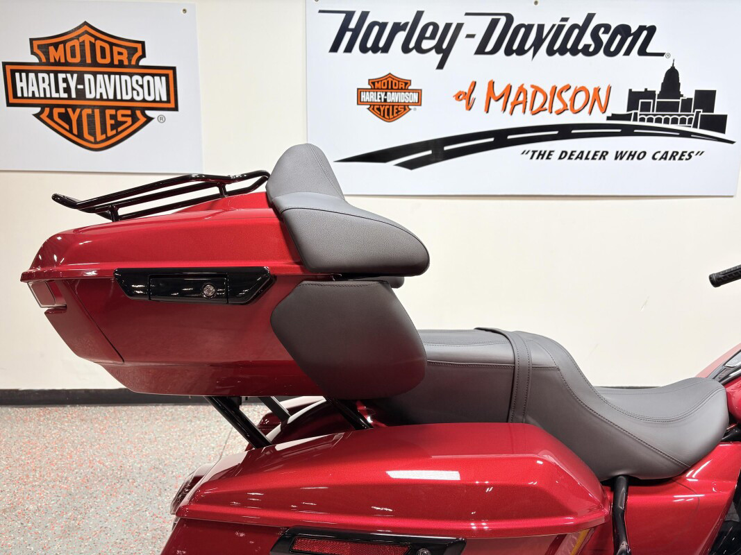 Street Glide® Limited