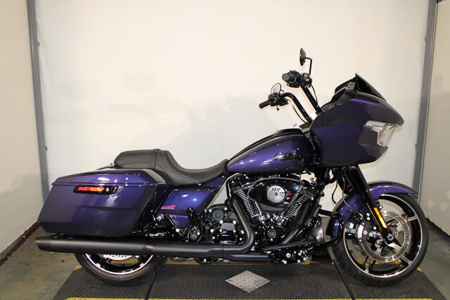Road Glide®