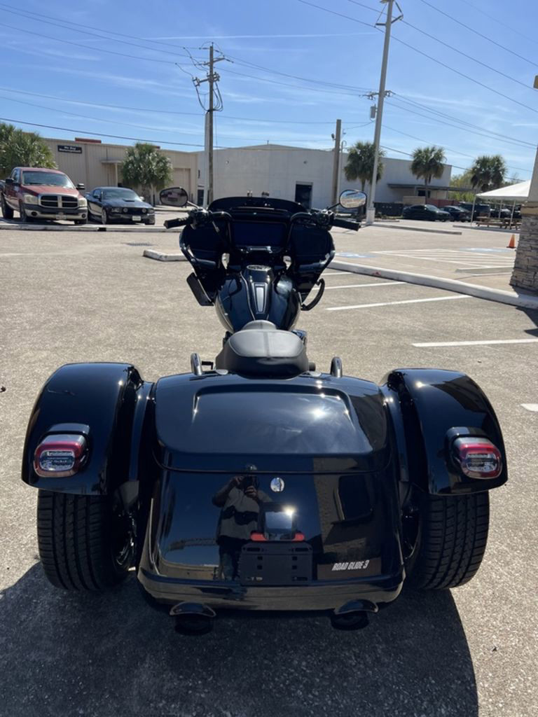 Road Glide® 3