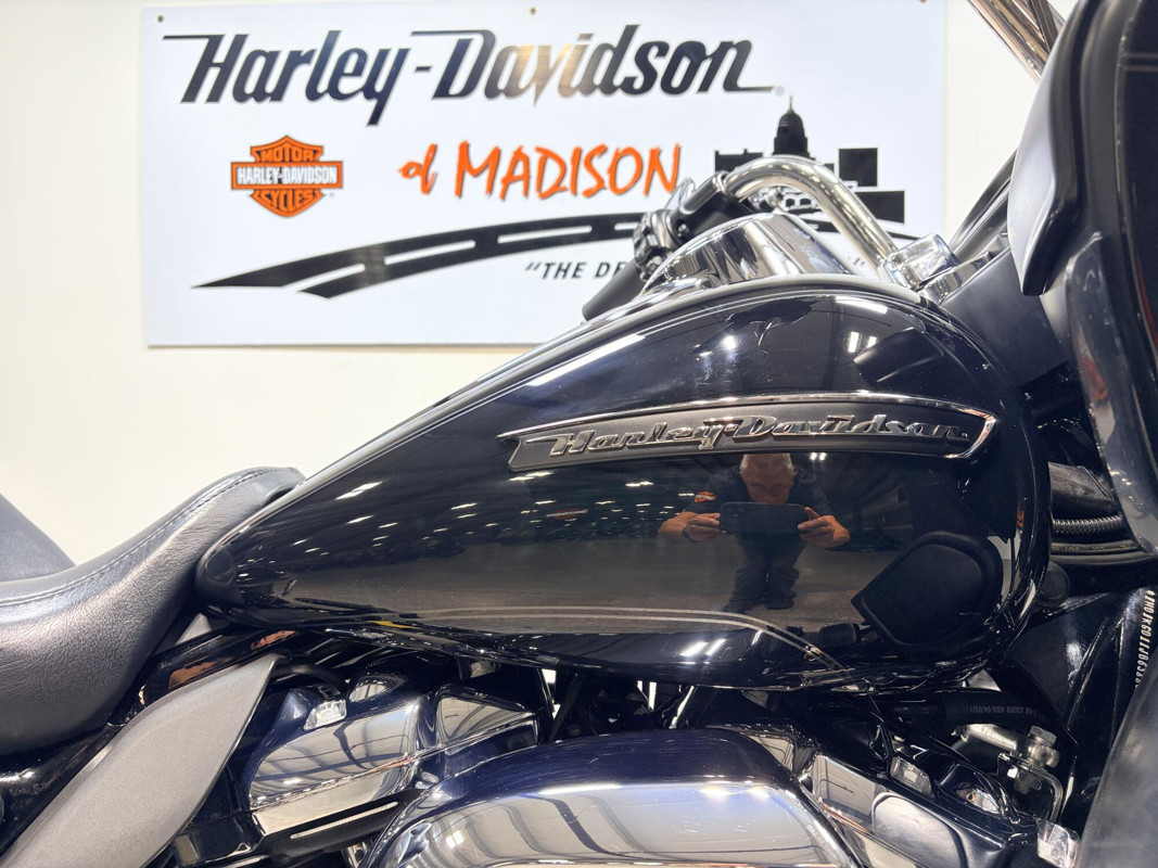 Road Glide® Ultra